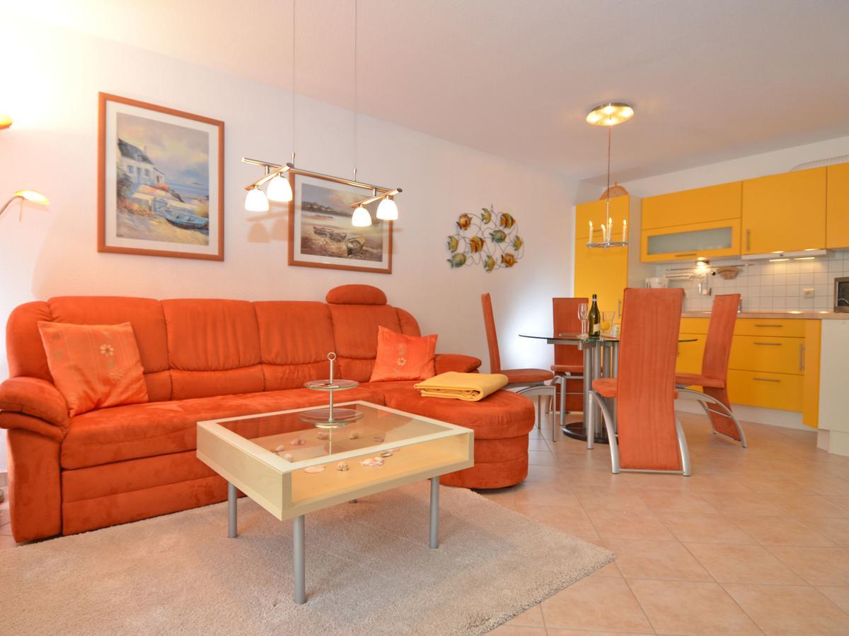 Strandwohnungen Sellin - Wg02 Mit Terrasse Exterior photo